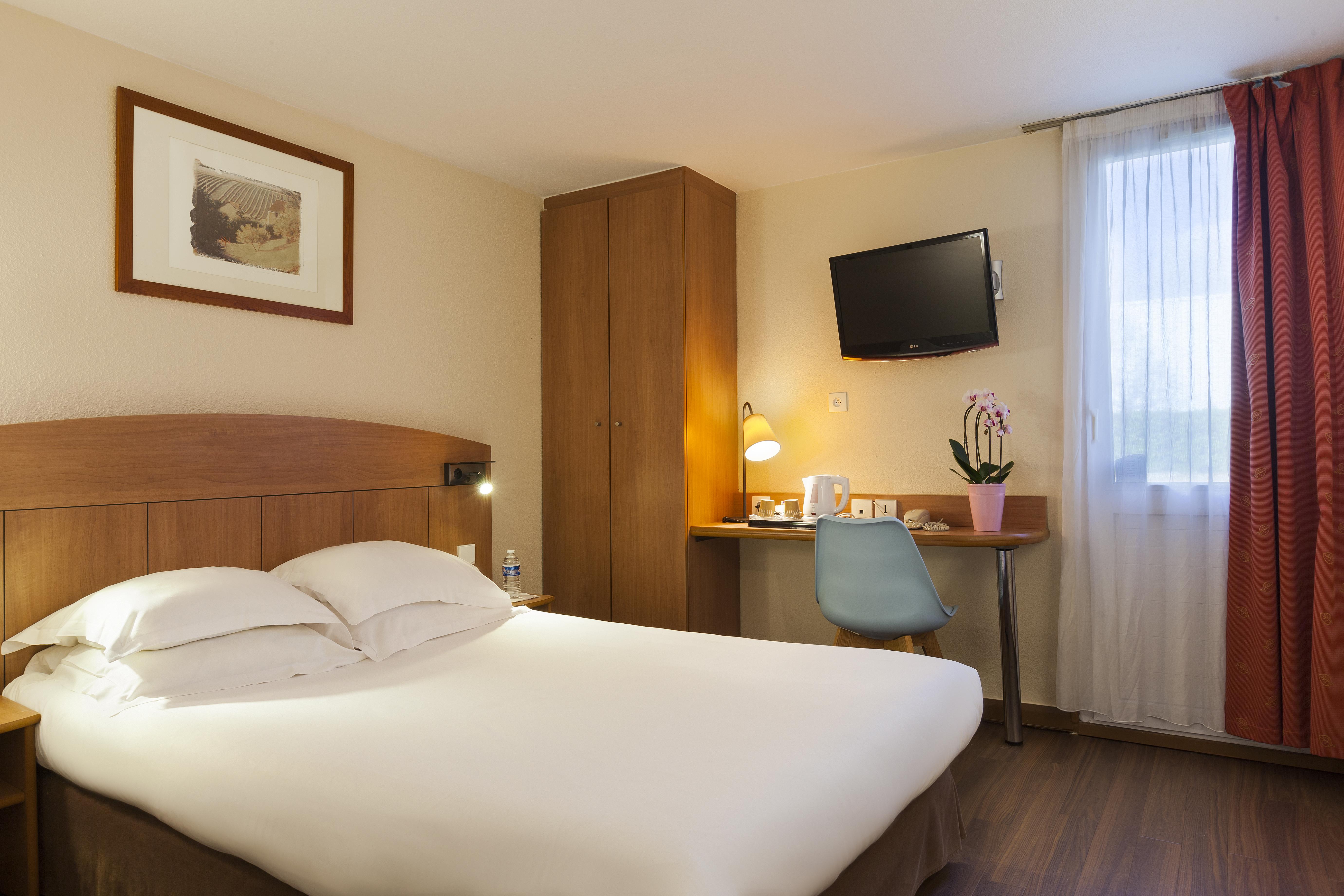 Comfort Hotel Amiens Nord Экстерьер фото